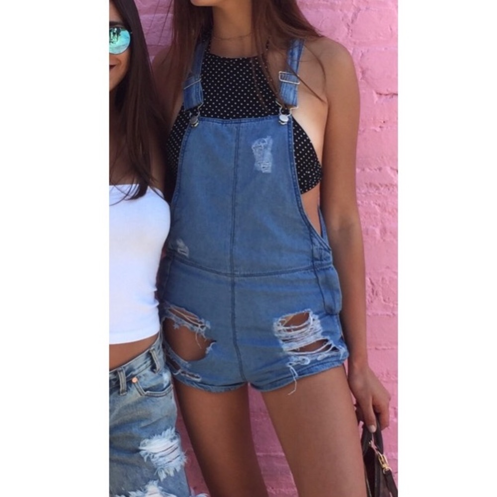 ✮ LF DISTRESSED OVERALLS SIZE S ✮